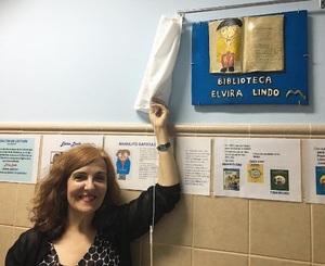 Elvira Lindo biblioteca Elvira Lindo biblioteca