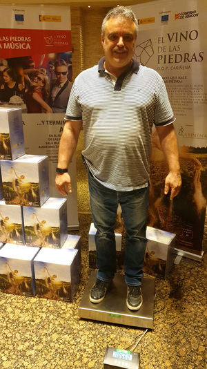 Alberto Viñado pesó en la báscula más de 106 kilos Alberto Viñado pesó en la báscula más de 106 kilos