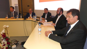 6 José Luis Ansón, Javier Lambán, Luis Planas, Sergio Ortiz e Ignacio Casamitjana 6 José Luis Ansón, Javier Lambán, Luis Planas, Sergio Ortiz e Ignacio Casamitjana