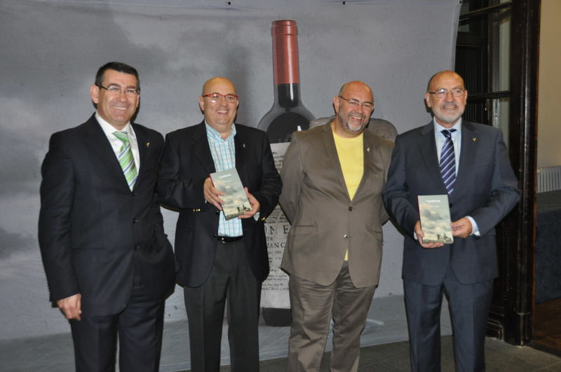 Antón castro presenta ‘Cariñena’, la segunda novela de la colección ‘el vino de las piedras’