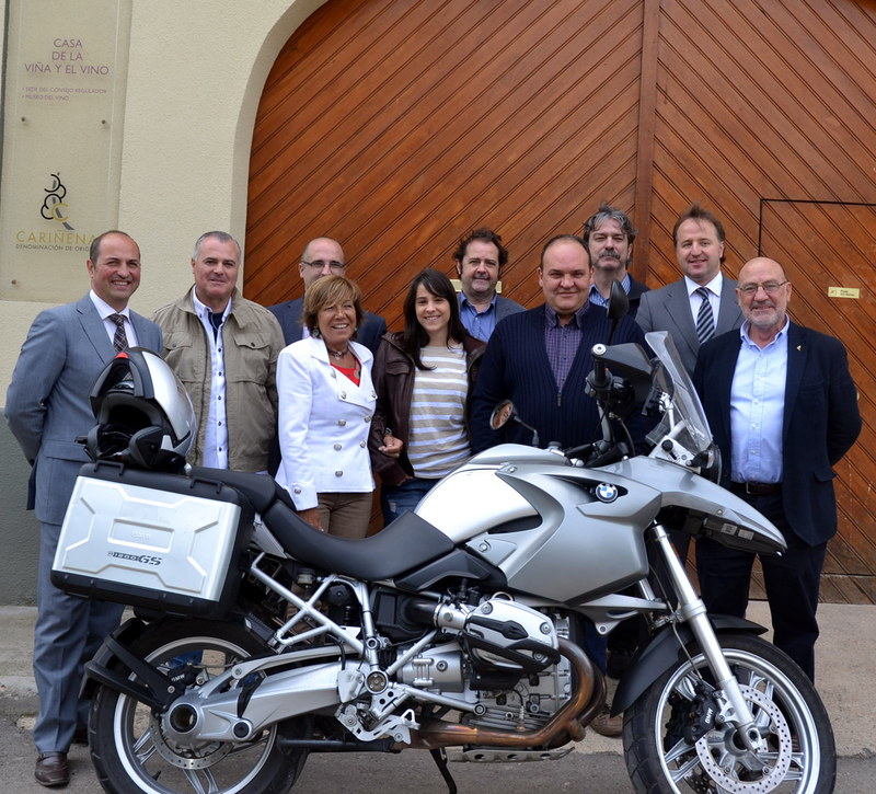 Cerca de un centenar de moteros celebran la i concentración “Cariñena solidaria” contra el alzheimer