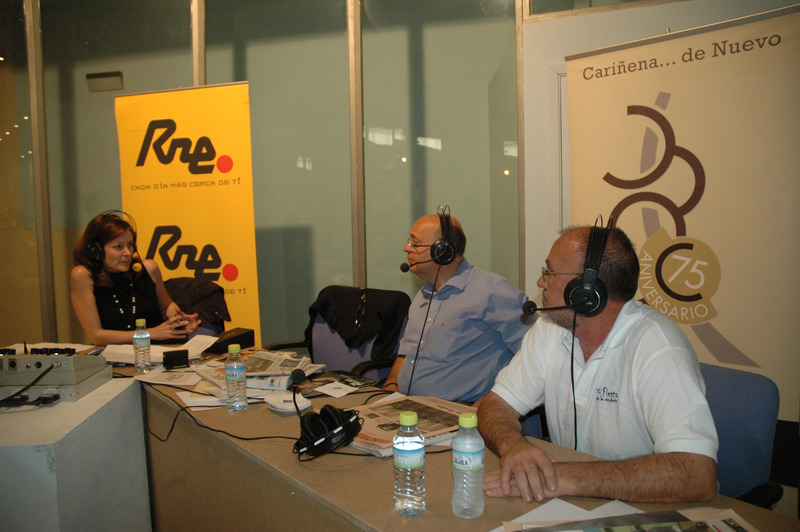 “No es un día cualquiera”, el programa de rne que dirige pepa fernández, cerrará su 14ª temporada este fin de semana en Cariñena con motivo de la ruta de verano del vino de las piedras