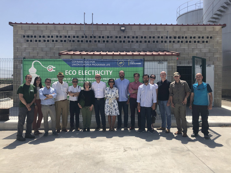 La unión europea evalúa en Cariñena la primera planta que genera energía de hidrógeno a partir de residuos de alcohol