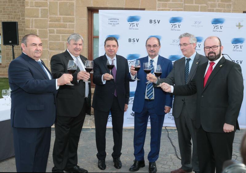 Luis Planas, ministro de agricultura: “la cooperativa vinícola San Valero es un excelente ejemplo de modelo cooperativo y éxito empresarial en el medio rural”