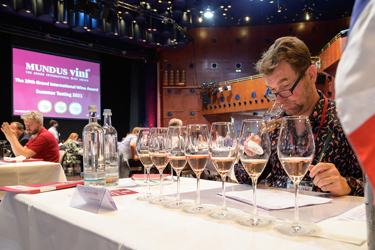 Los Vinos de las Piedras consiguen 7 medallas de oro y 5 de plata en el concurso internacional Mundus Vini Summer Tasting 2021