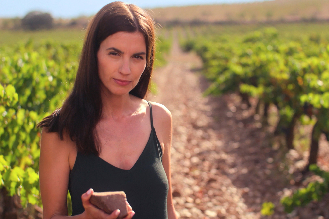 La D.O. Cariñena reivindica la singularidad de sus Vinos que Nacen de las Piedras en la nueva campaña «¿Quién quiere ser uno más?»
