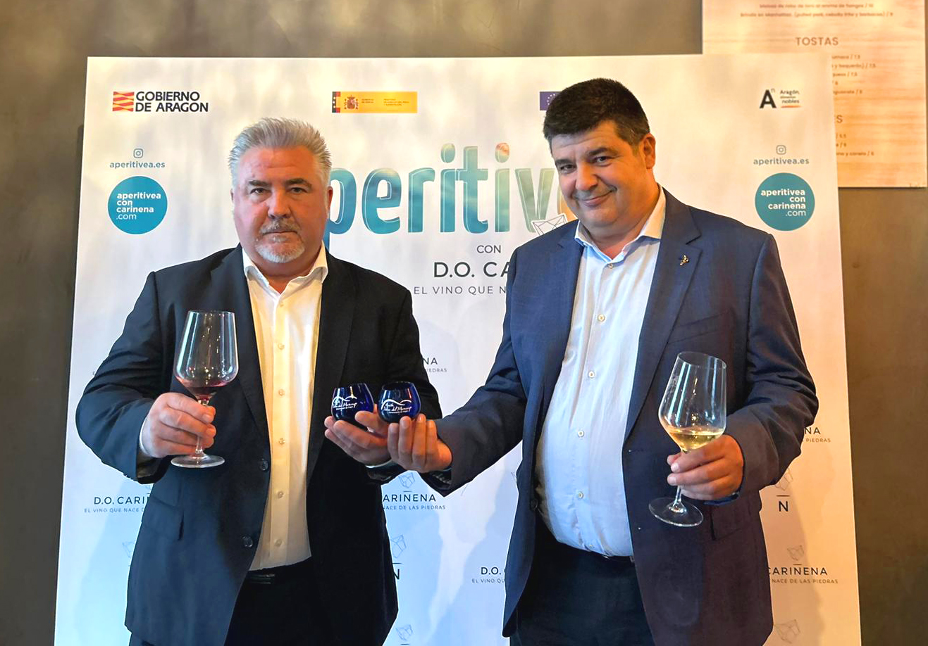 Presentacion de la campana Miguel Angel Lacamara presidente DO Aceite Sierra Moncayo y Antonio Ubide presidente DO Carinena
