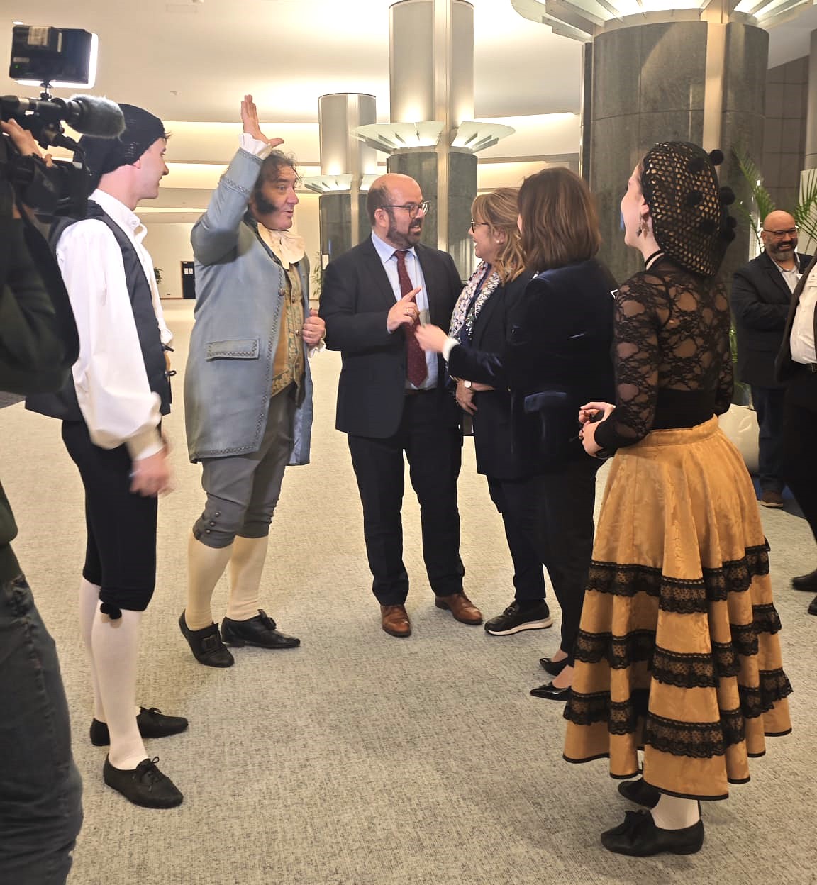 Los protagonistas de la candidatura de Carinena tras la presentacion