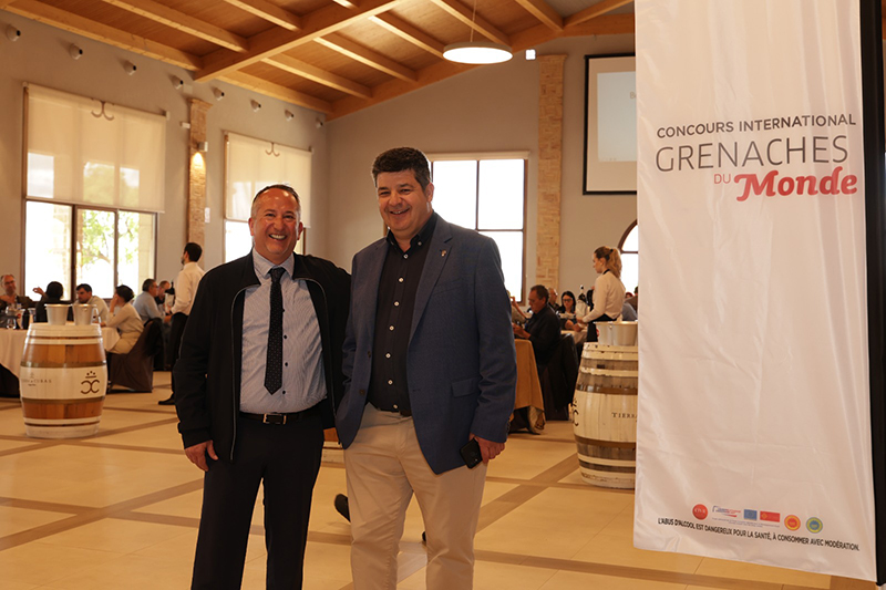 El presidente de Garnachas del Mundo Fabrice Rieu y el presidente de la D.O. Carinena Antonio Ubide