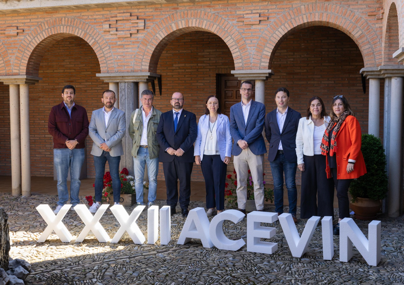 Junta Directiva de ACEVIN FOTO ROSS LECCA MAASZOOM