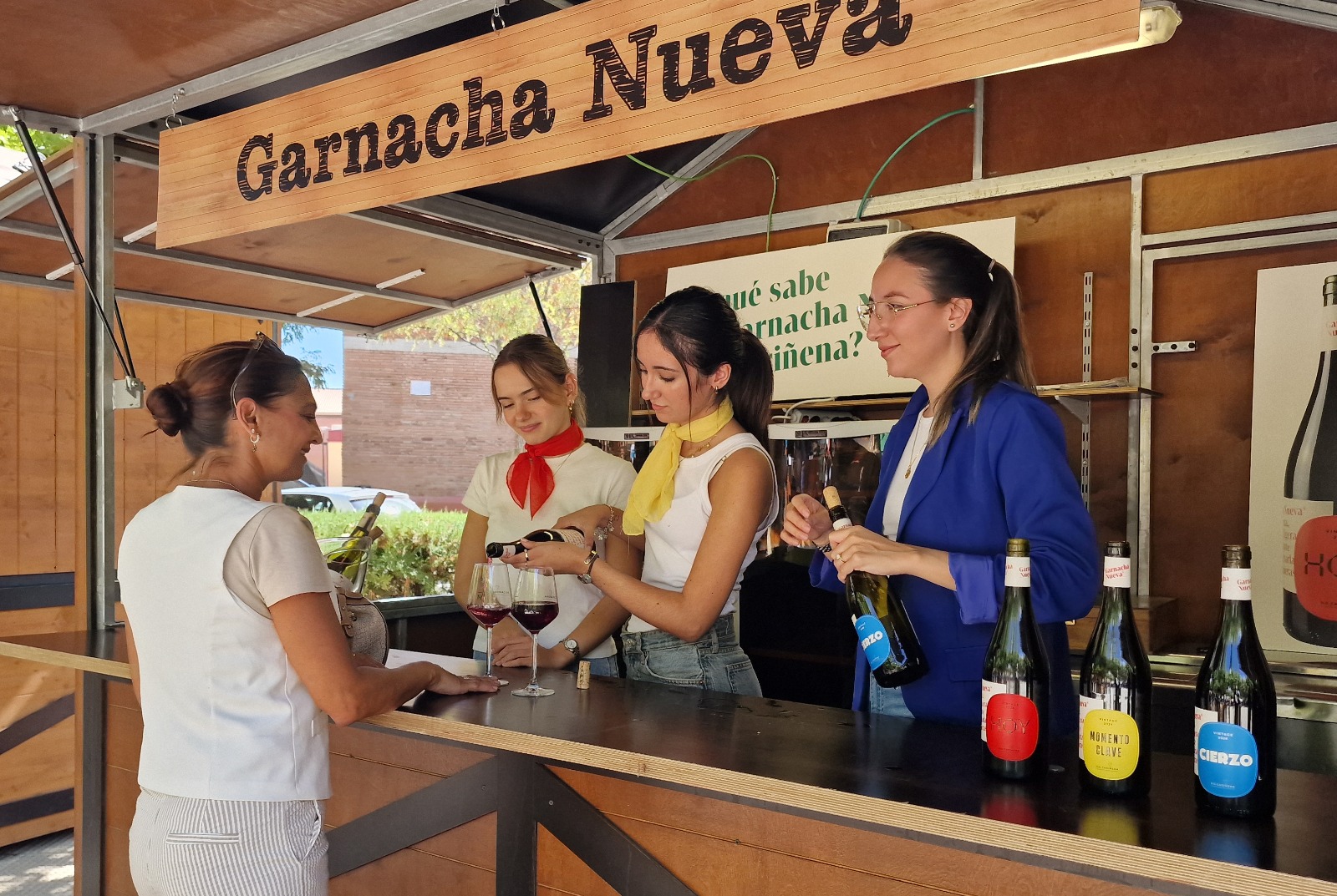 Caseta Garnacha Nueva Carinena en Feria Vino FOTO Ross Lecca MAASZOOM