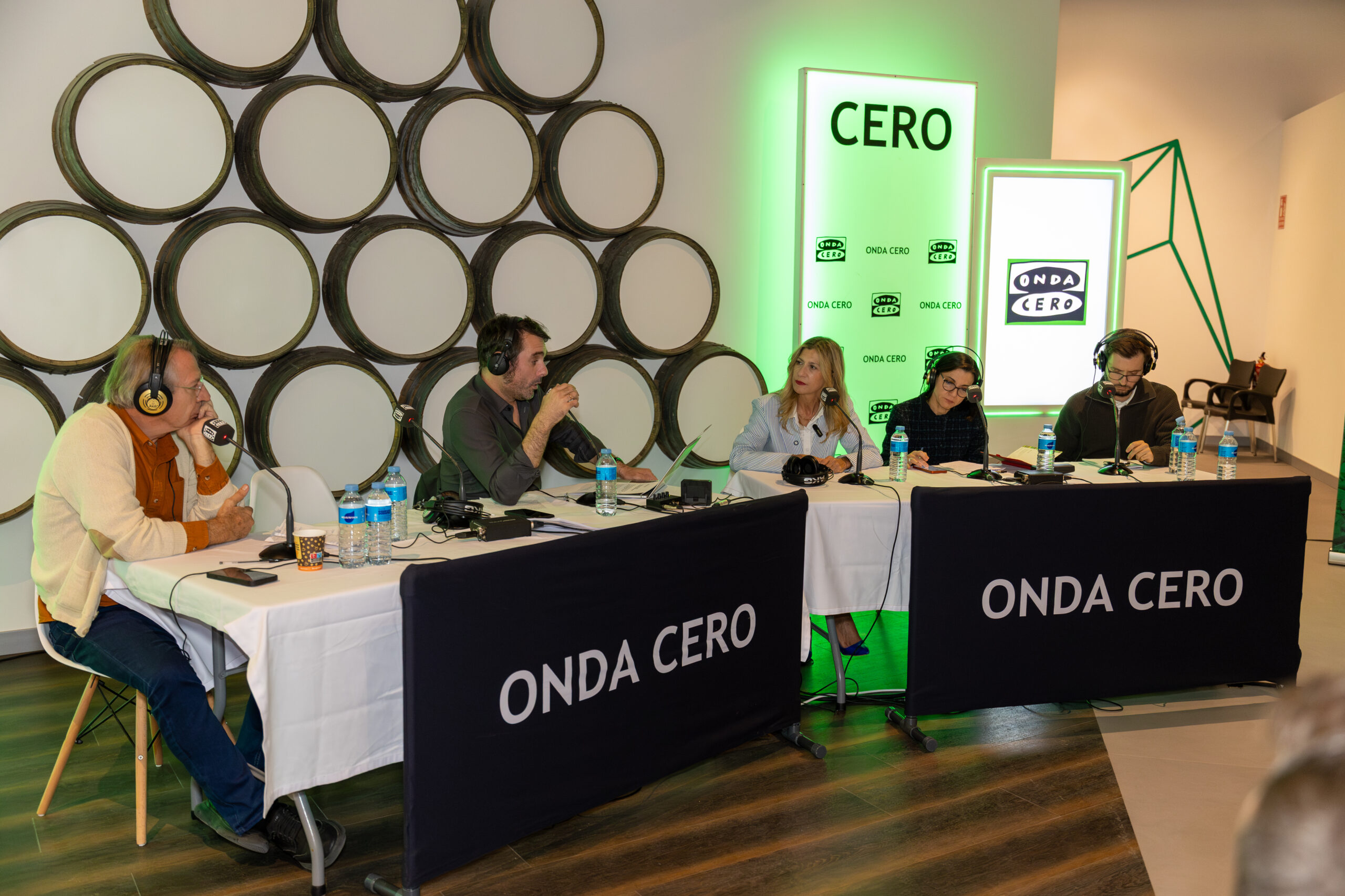 Onda Cero emite en directo desde el Museo del Vino de Cariñena una edición especial de “La Brújula” y su programación regional